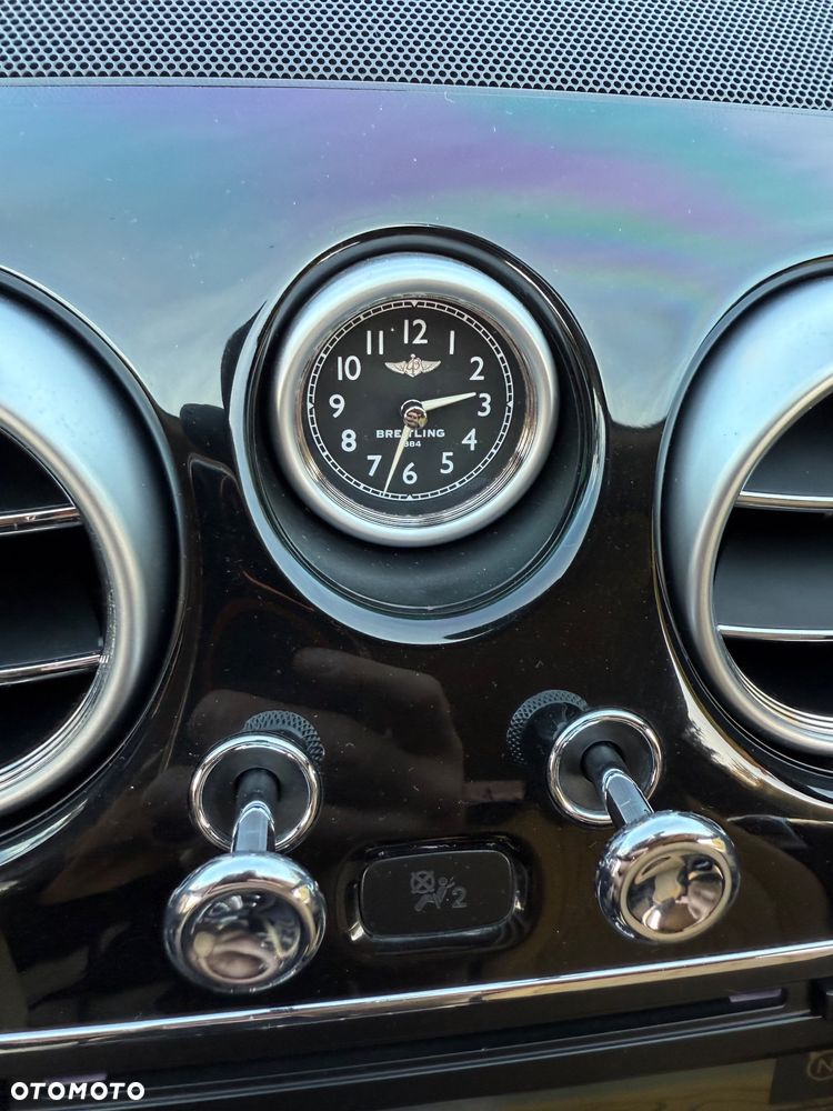 Bentley Continental GT V8 - 35