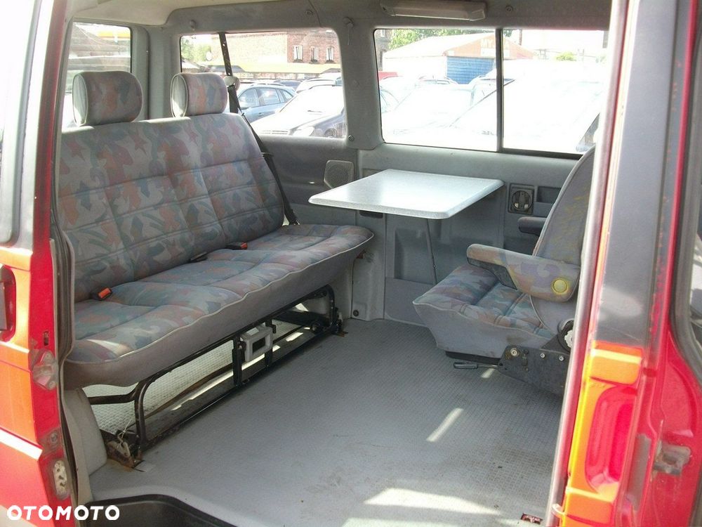 Volkswagen Multivan - 6