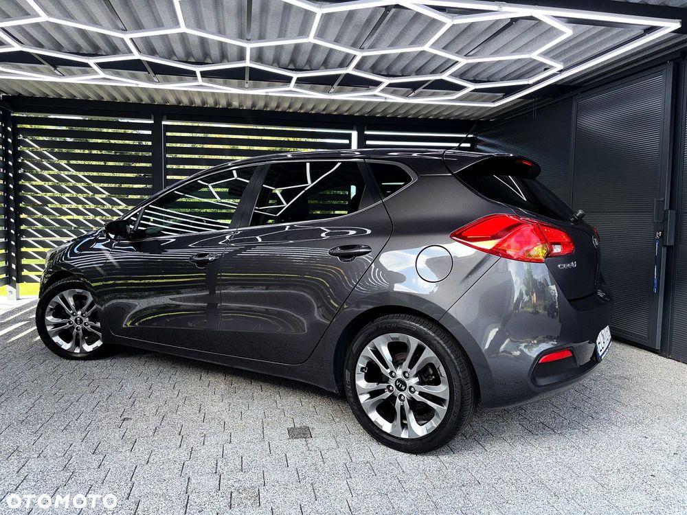 Kia Ceed 1.6 GDI DCT Vision - 5