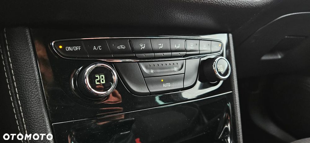 Opel Astra 1.6 D (CDTI) Start/Stop Innovation - 14