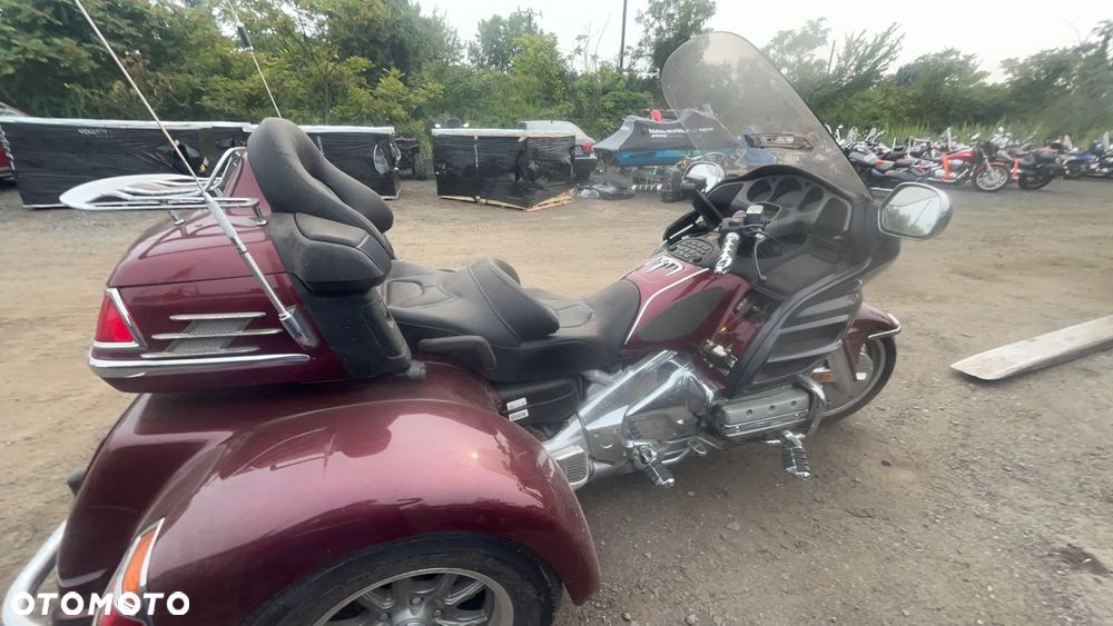 Honda GL - 6