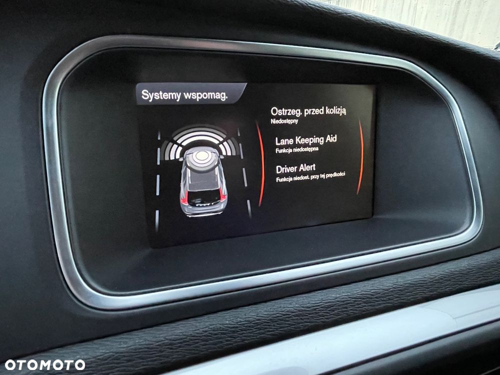Volvo V40 D3 Summum - 32