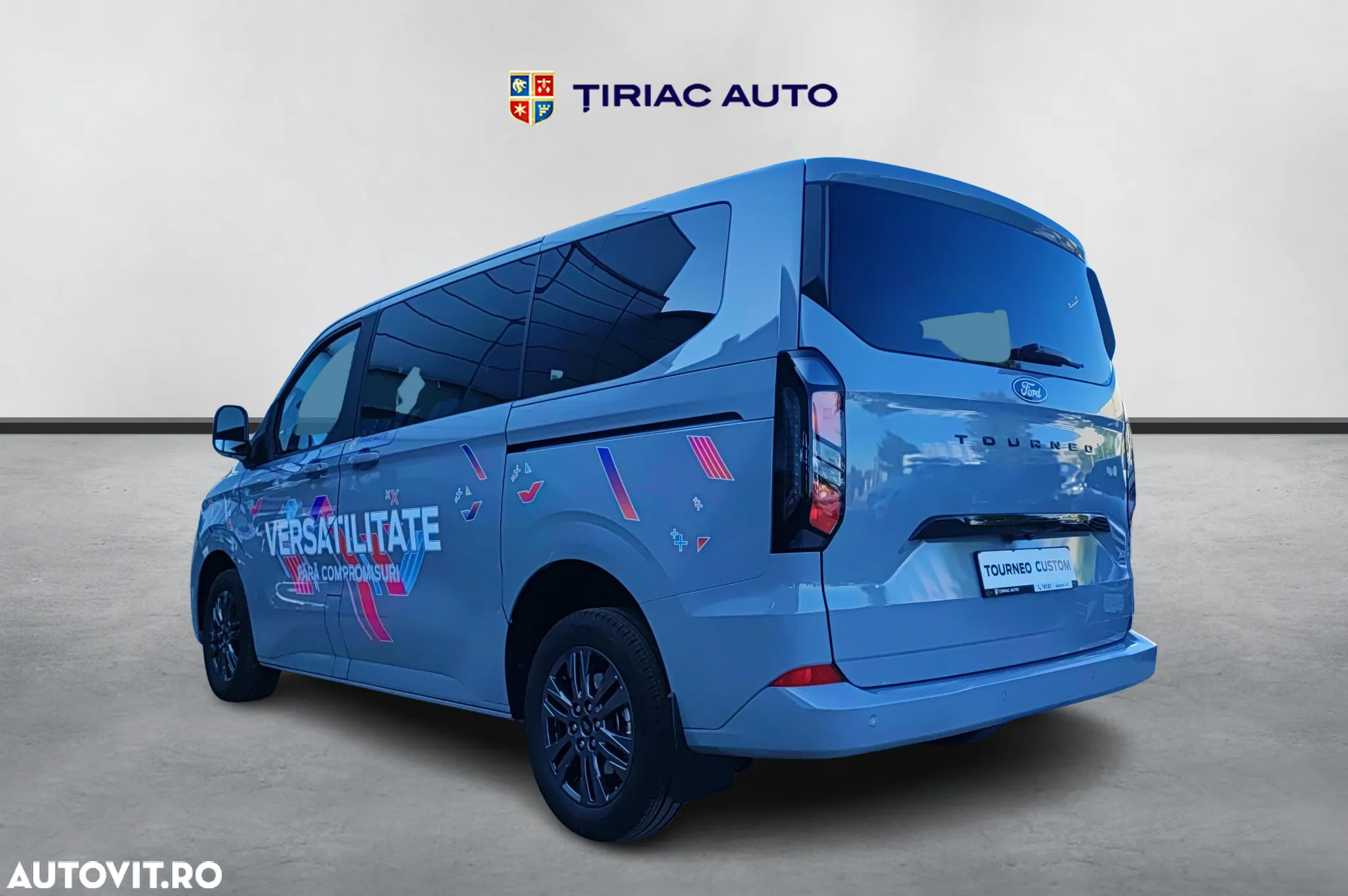 Ford Tourneo Custom Bus 320S 2.0 EcoBlue 170 CP 8AT L1H1 FWD Titanium - 9
