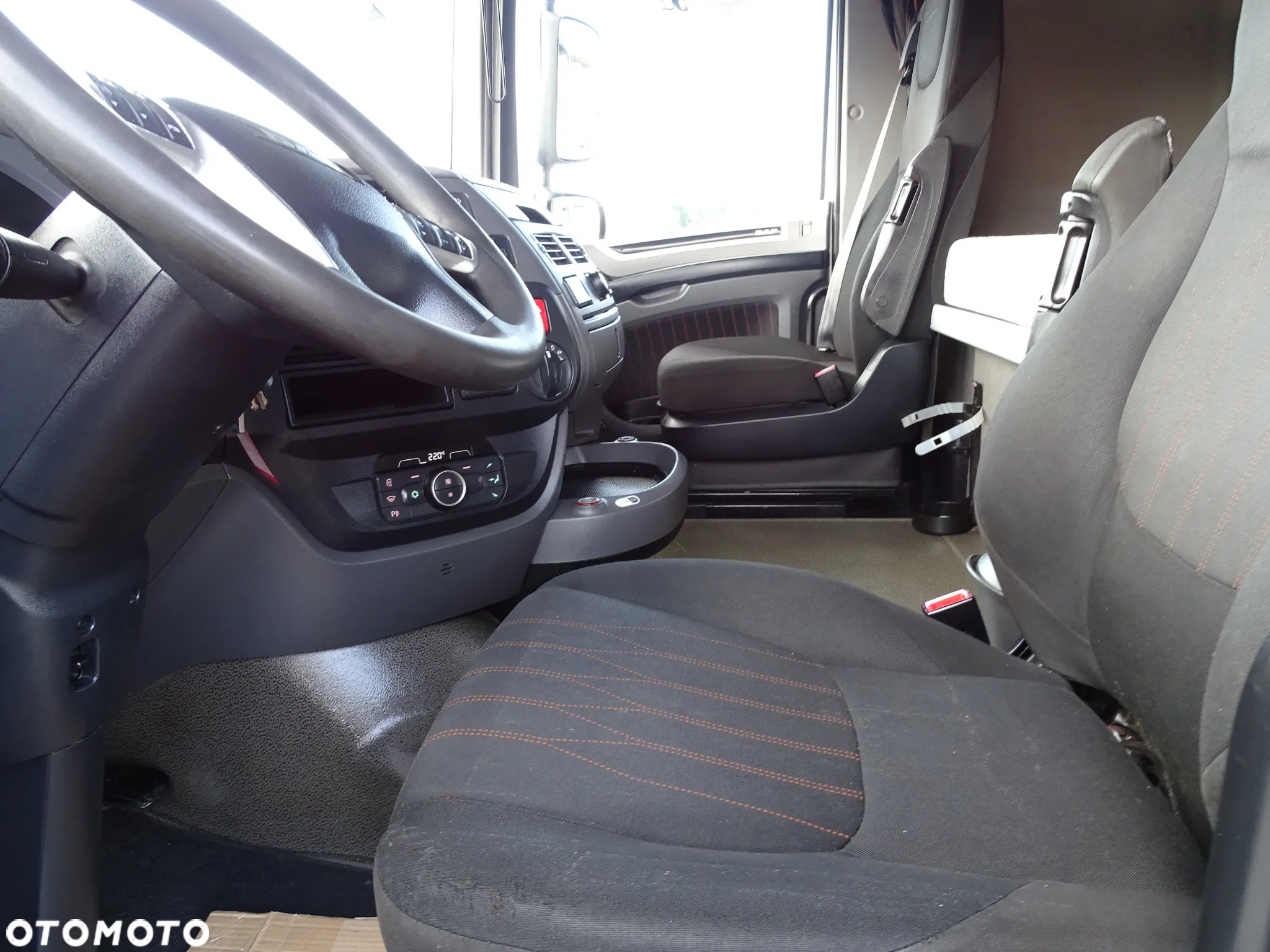 DAF XF 530 Super Space Cab - 8