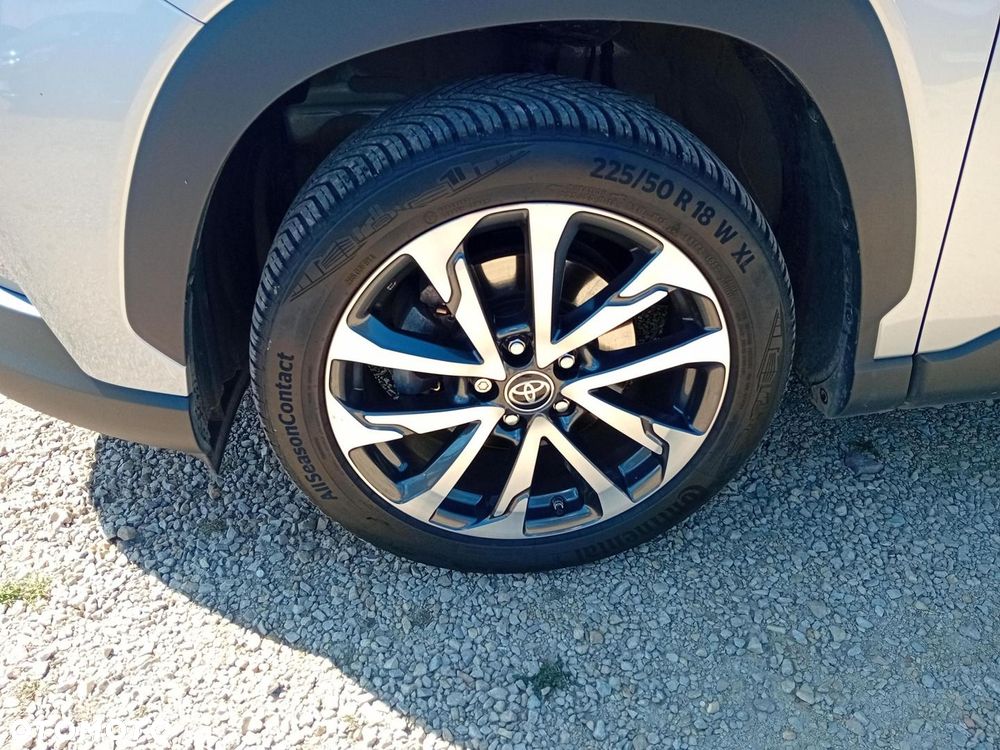 Toyota Corolla Cross 2.0 Hybrid Style AWD - 18