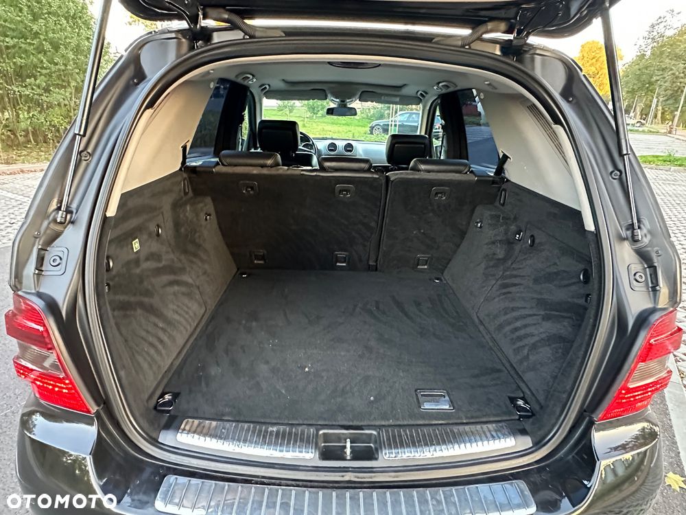 Mercedes-Benz ML - 37
