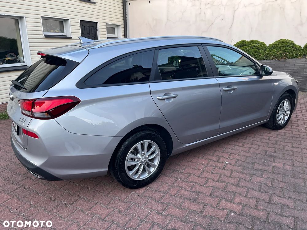 Hyundai i30 1.0 T-GDI Modern - 10