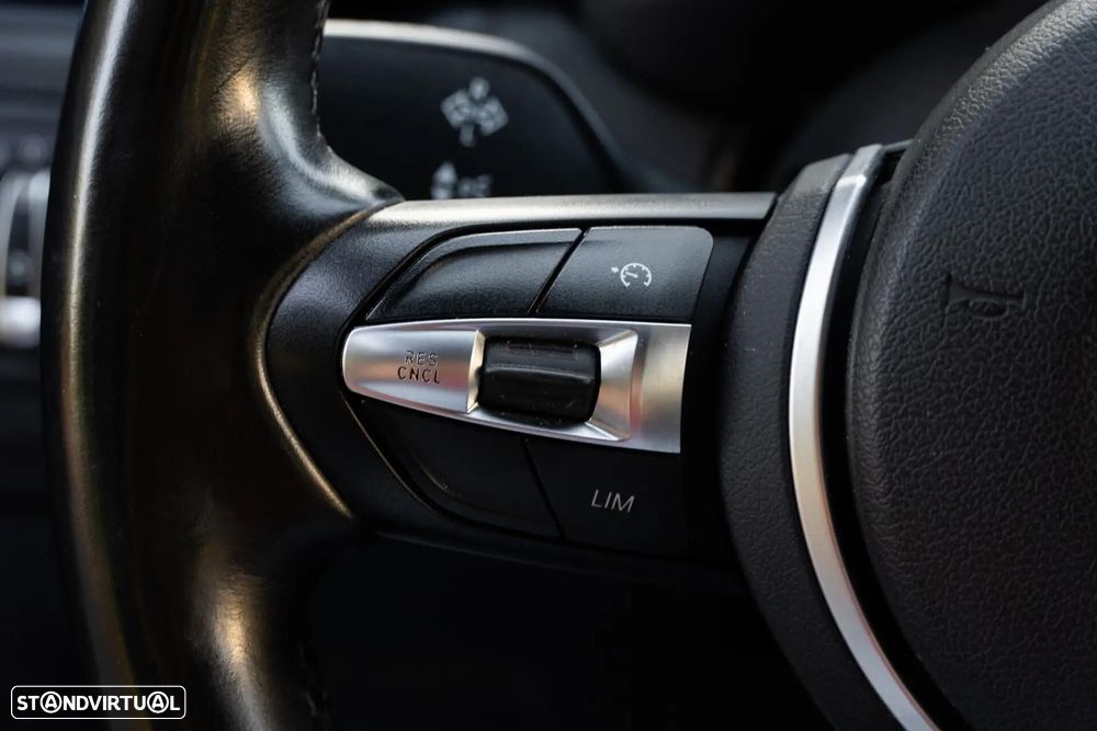 BMW X1 16 d sDrive Auto Pack M - 43