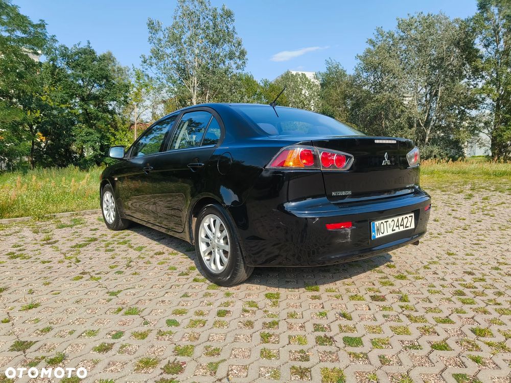 Mitsubishi Lancer 2011 photo 5