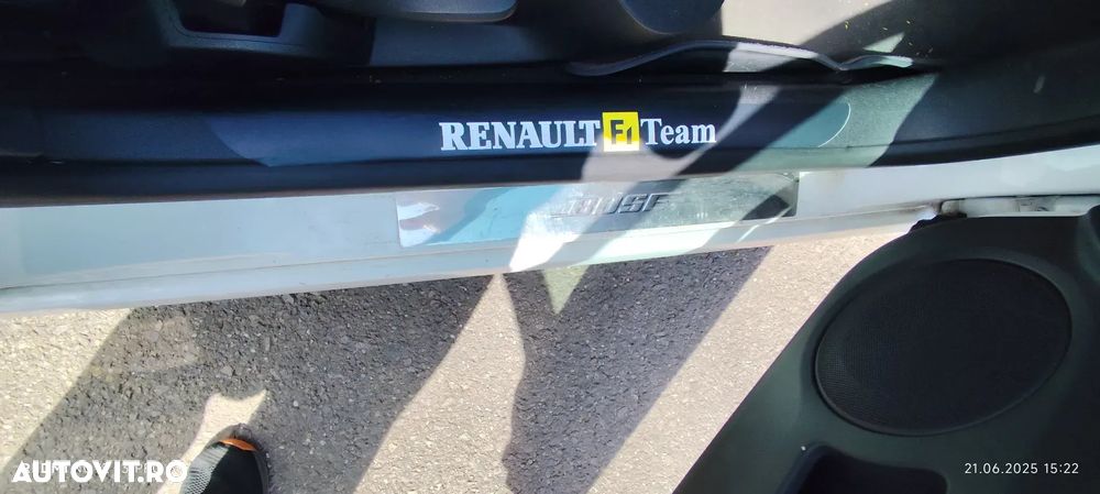 Renault Laguna - 24