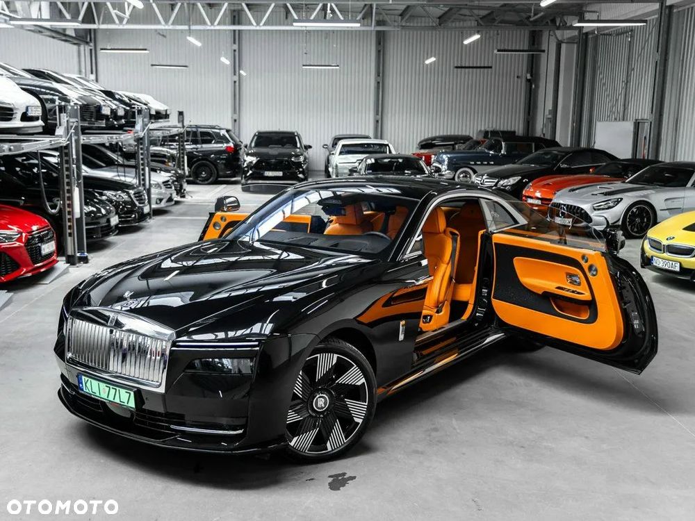 Rolls-Royce Spectre - 12