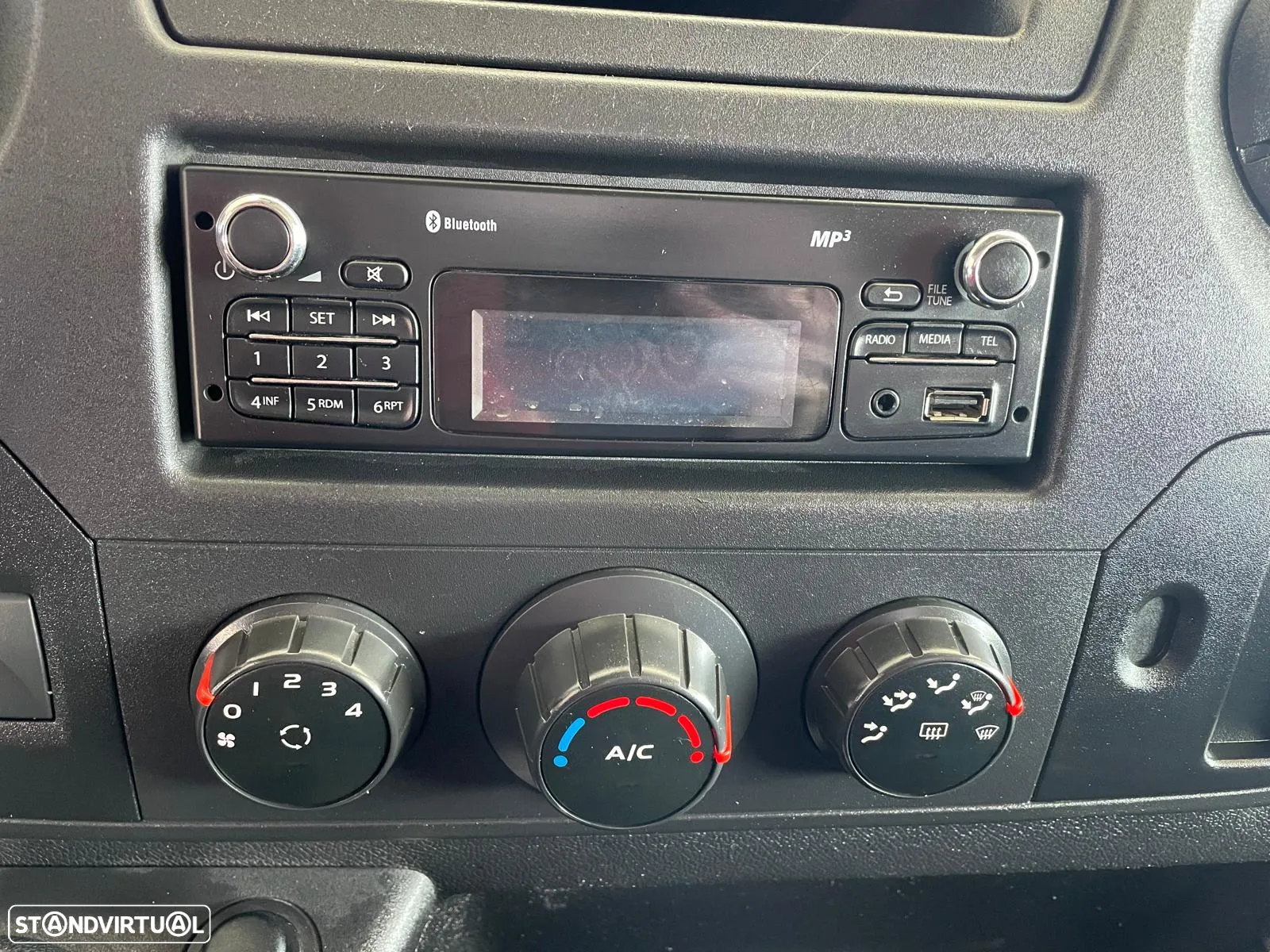 Renault Master 2.3 DCI c/IVA Dedutível - 13