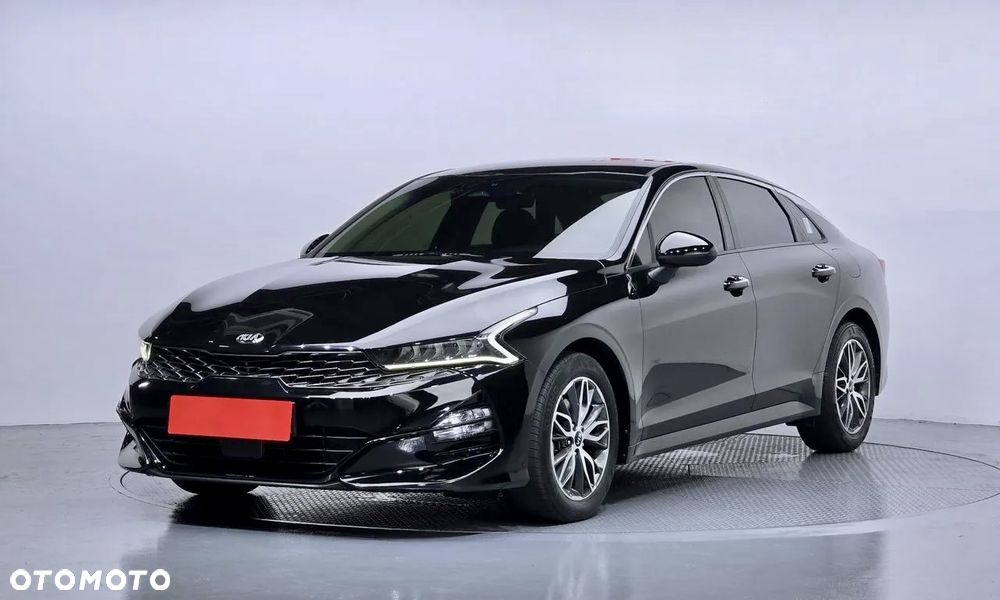 Kia K5 - 2