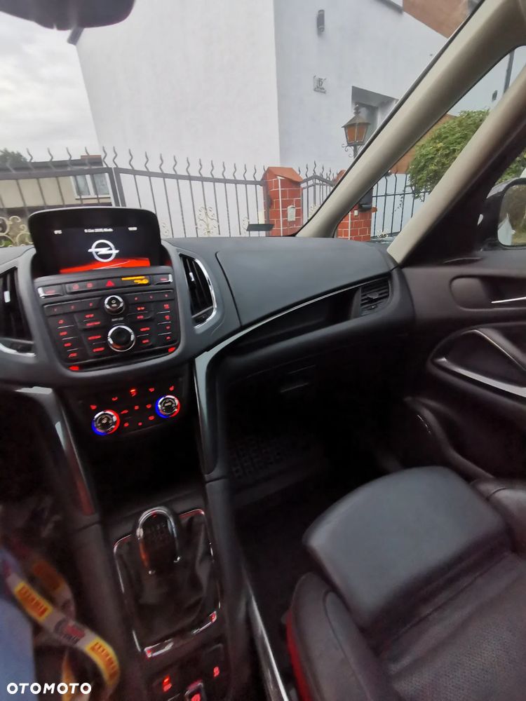 Opel Zafira 2.0 CDTI Cosmo EcoFLEX S&S - 32