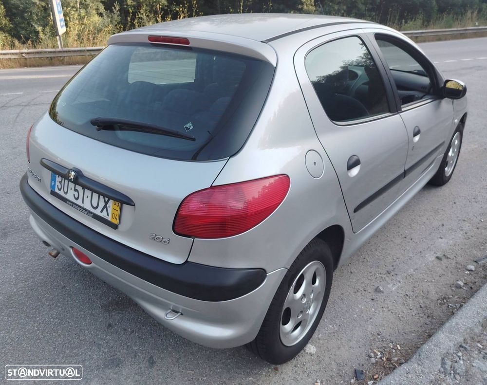Peugeot 206 1.1 XR Présence - 5