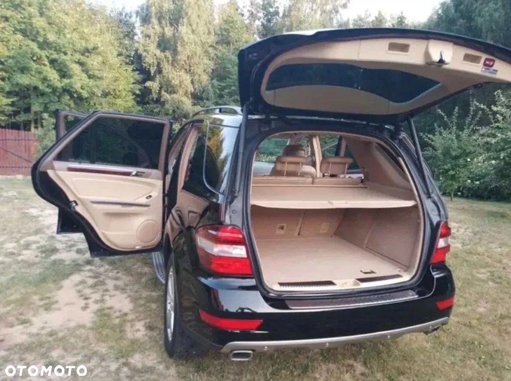 Mercedes-Benz ML 350 4-Matic - 2