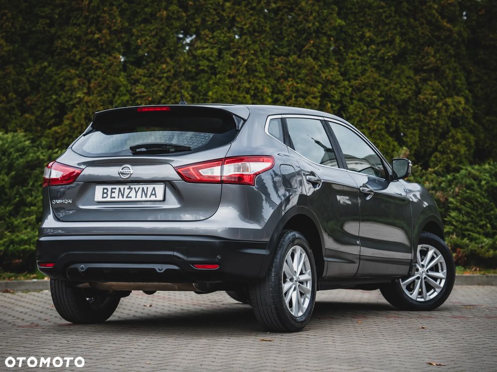 Nissan Qashqai 1.2 DIG-T N-Connecta EU6 - 19