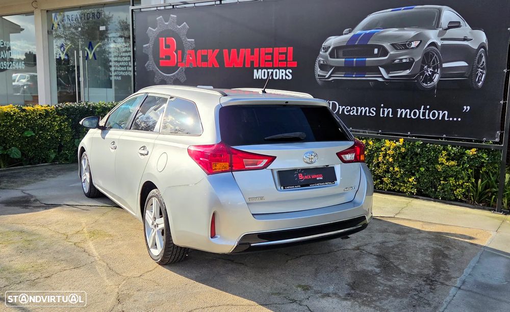 Toyota Auris Touring Sports 1.4 D-4D Com+P.Sport - 4