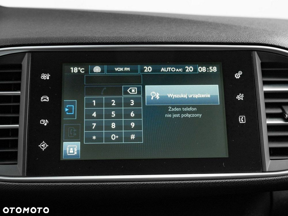 Peugeot 308 1.6 BlueHDi Allure S&S - 22