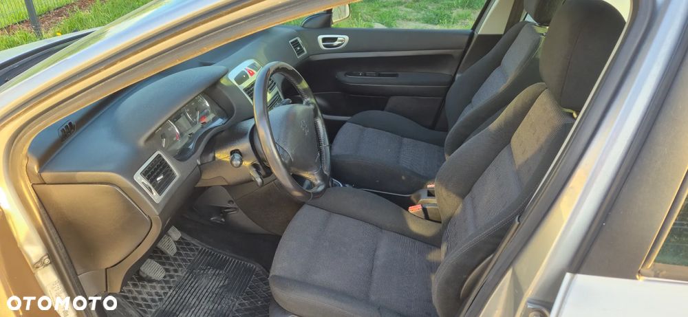Peugeot 307 HDi SW 110 - 6