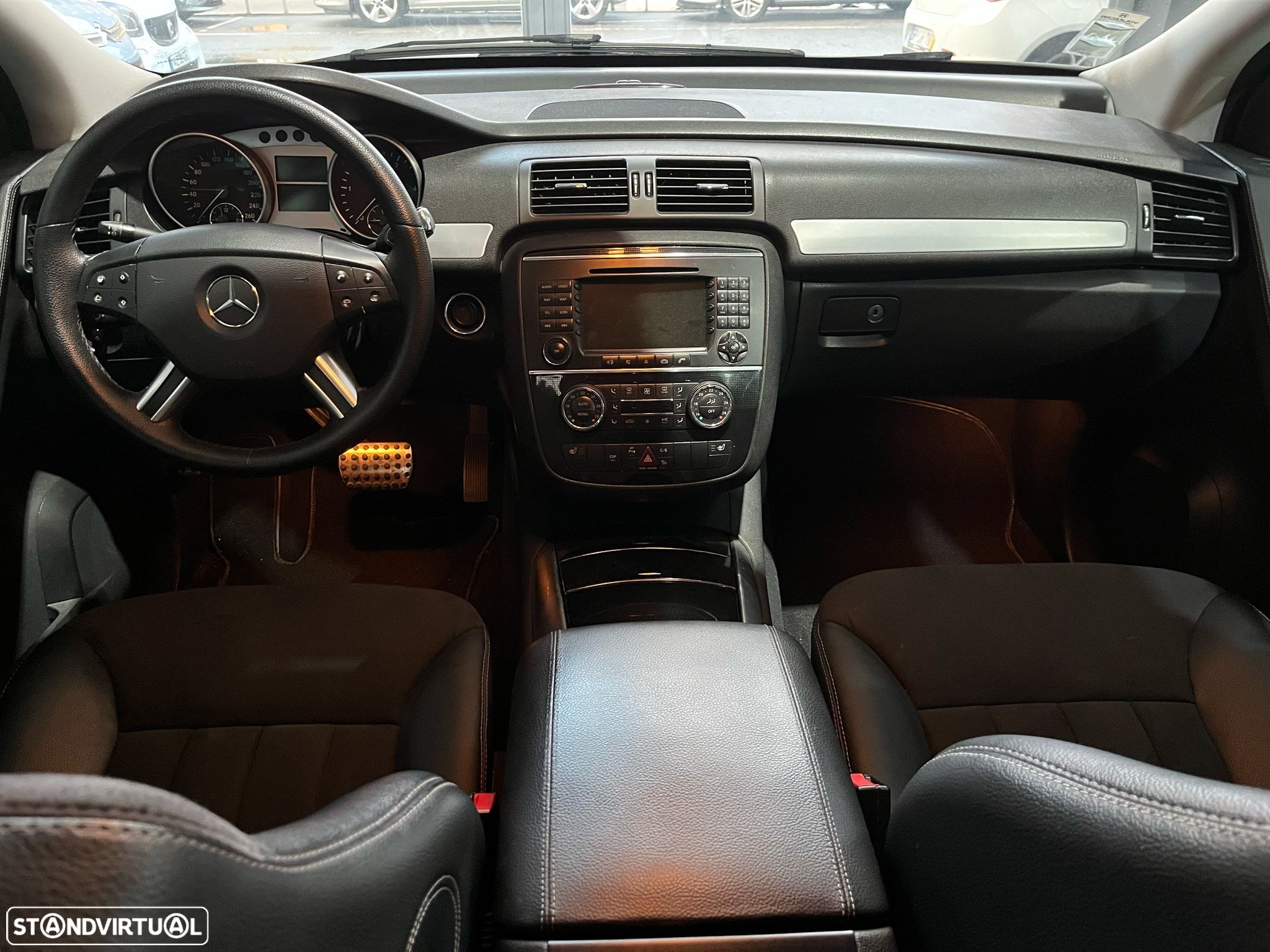 Mercedes-Benz R 320 CDi 4-Matic Longo - 10