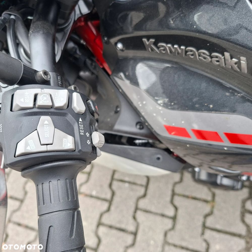 Kawasaki Z 900 - 17