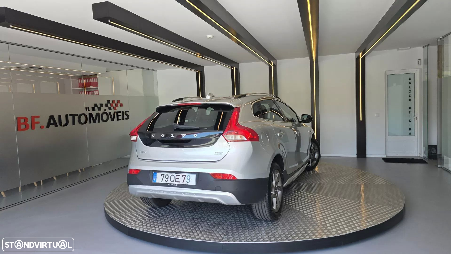 Volvo V40 Cross Country 2.0 D2 VOR Geartronic - 15