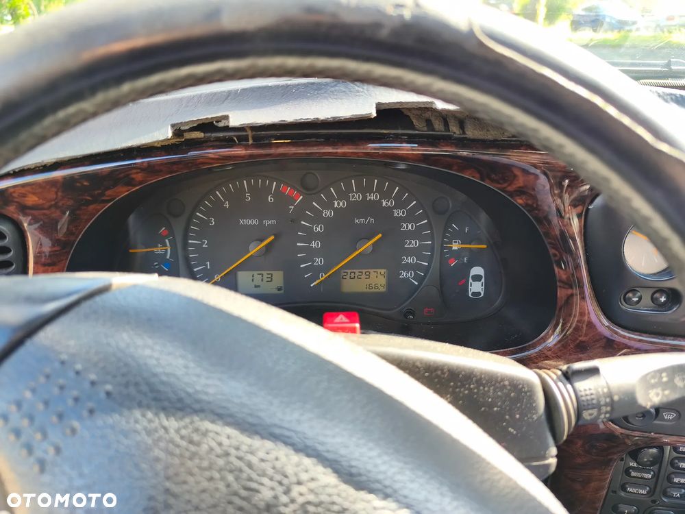 Ford Scorpio - 28