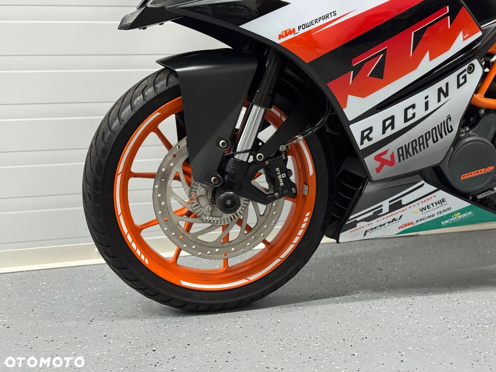 KTM RC 125 - 21