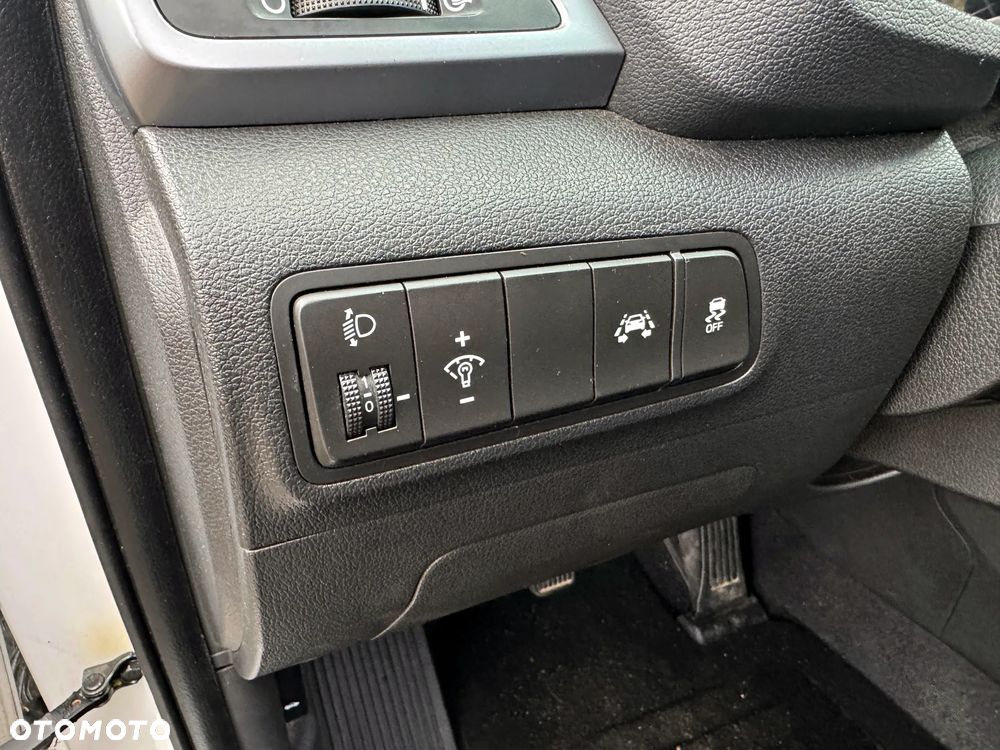 Hyundai Tucson 1.7 CRDI BlueDrive GO 2WD - 13