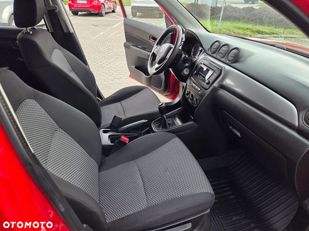 Suzuki Vitara 1.0 Boosterjet Comfort 2WD - 15