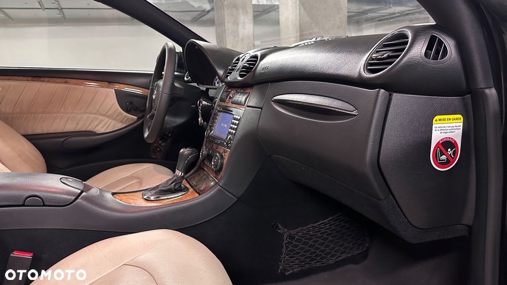 Mercedes-Benz CLK 350 7G-TRONIC Avantgarde - 36