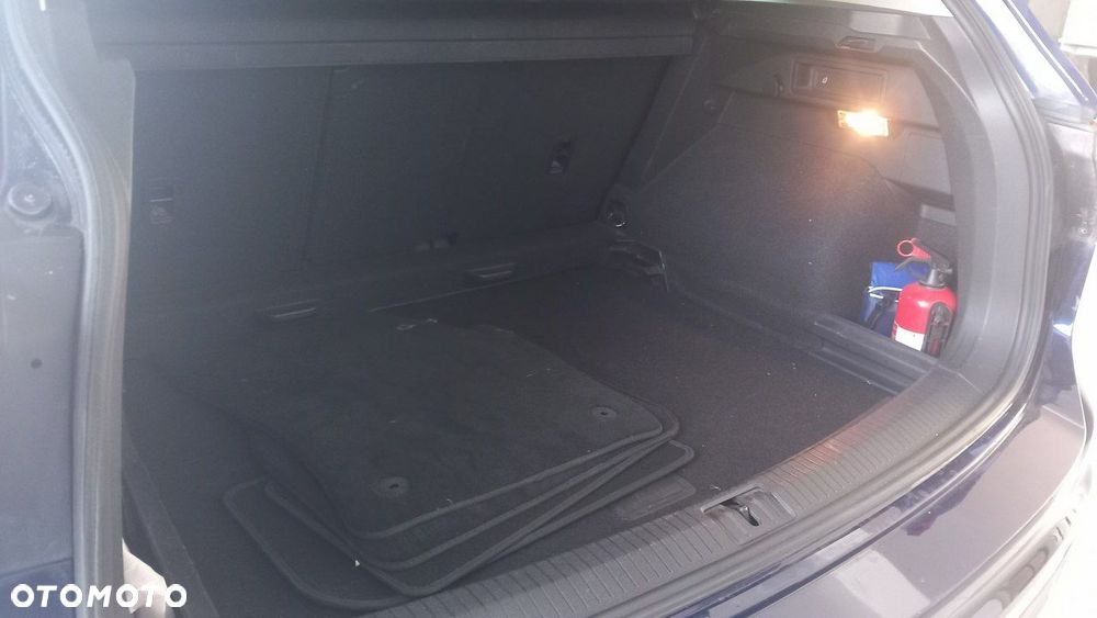 Volkswagen Tiguan - 20
