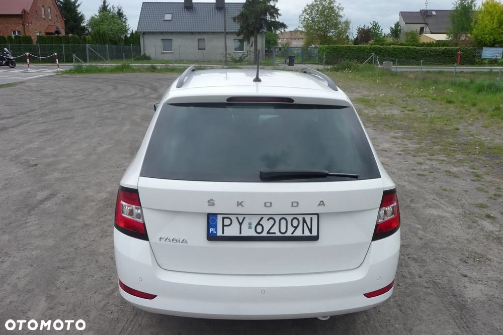 Skoda Fabia 1.0 TSI Active - 4