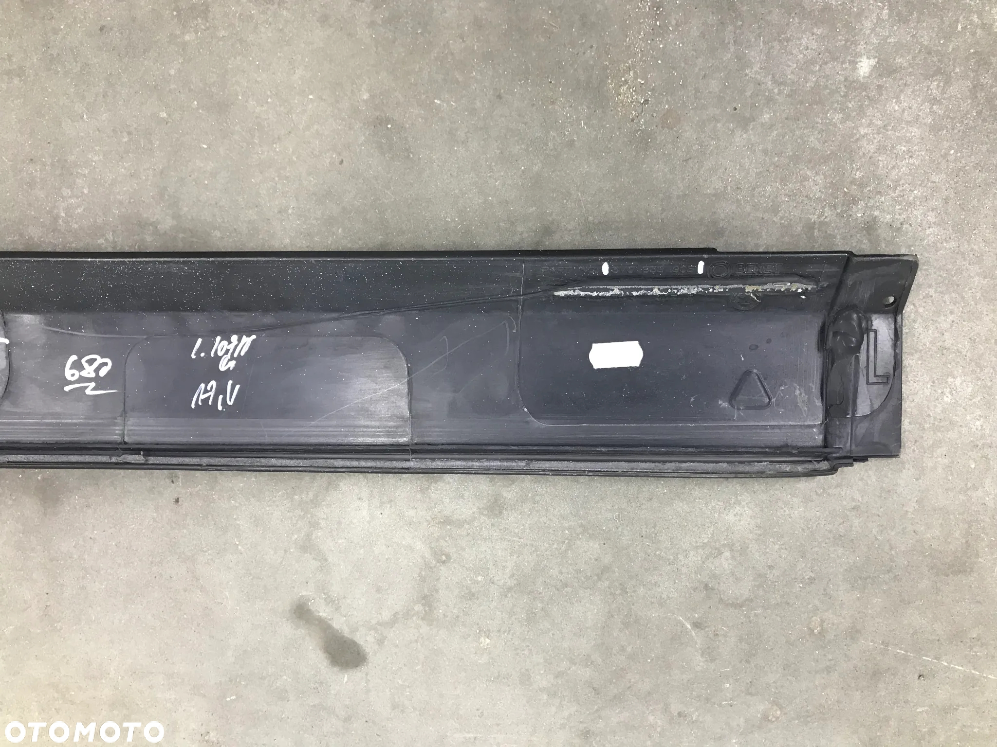 Nakładka progu Skoda superb III 3 scout 19- lewa listwa zewnętrzna 3v0071685 - 11