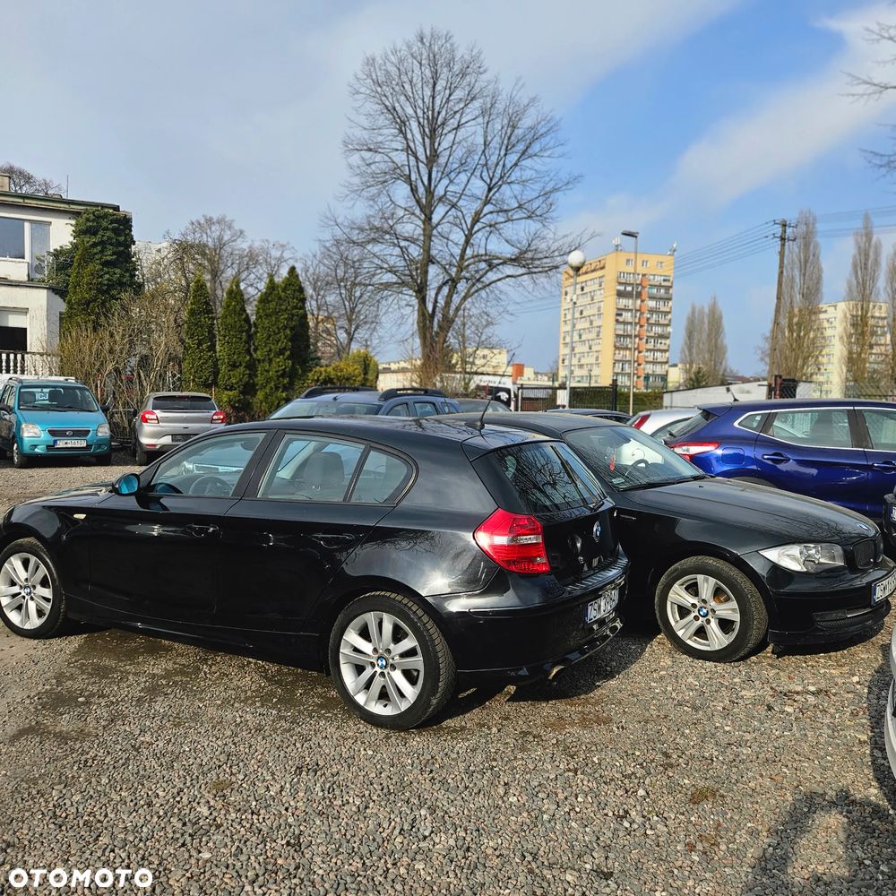 BMW Seria 1 - 19