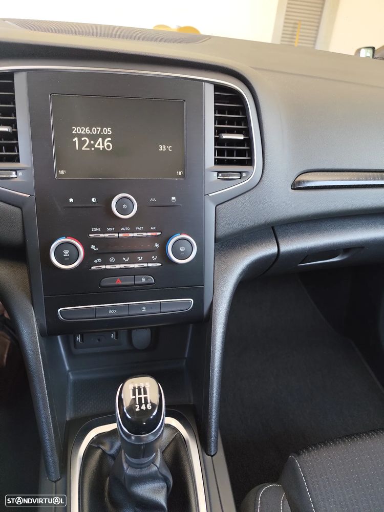 Renault Mégane Sport Tourer ENERGY dCi 110 Start & Stopp Dynamique - 9