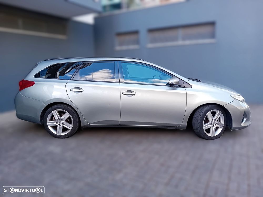 Toyota Auris Touring Sports 1.4 D-4D C.+P.Sport+Navi - 9