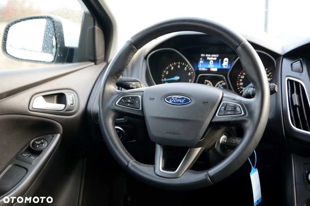 Ford Focus - 14