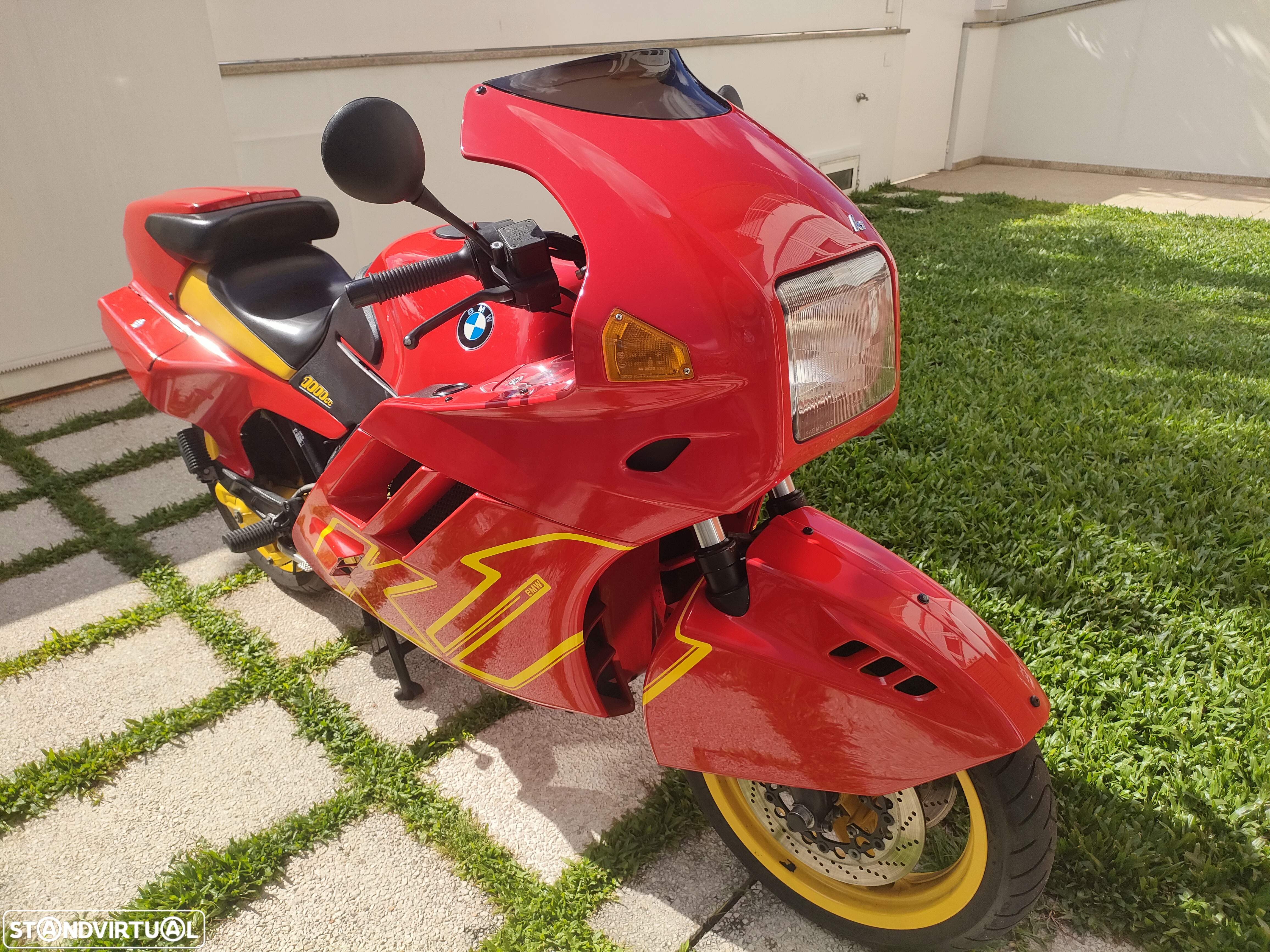 BMW K1 - 9
