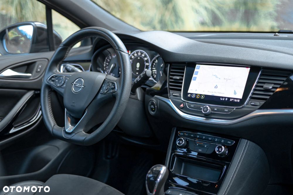 Opel Astra 1.2 T Ultimate S&S - 9