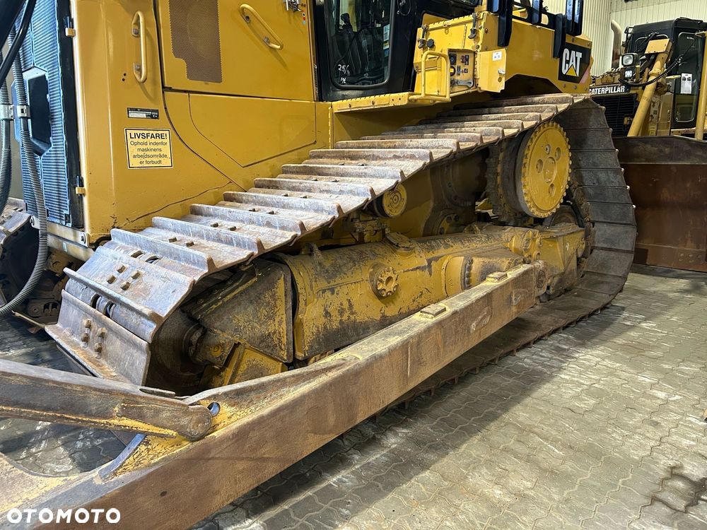 Caterpillar D6T LGP - 11