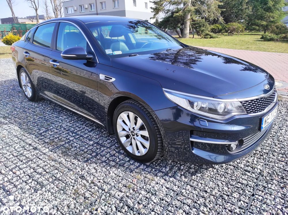 Kia Optima 1.7 CRDI M DCT - 8