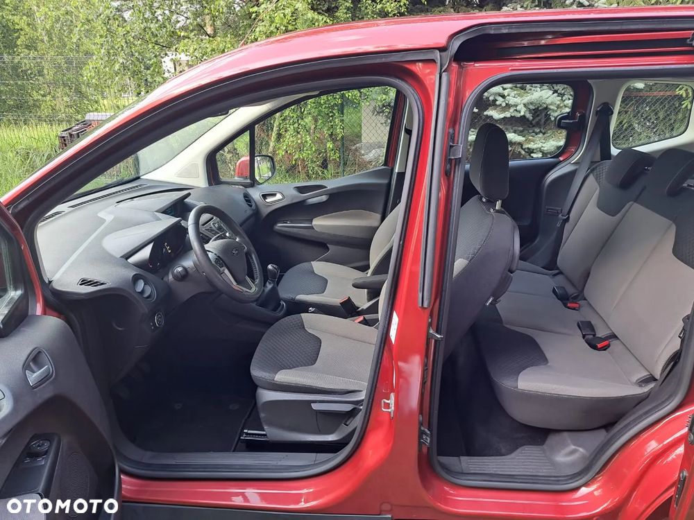 Ford Tourneo Courier 1.0 EcoBoost S&S Titanium - 7