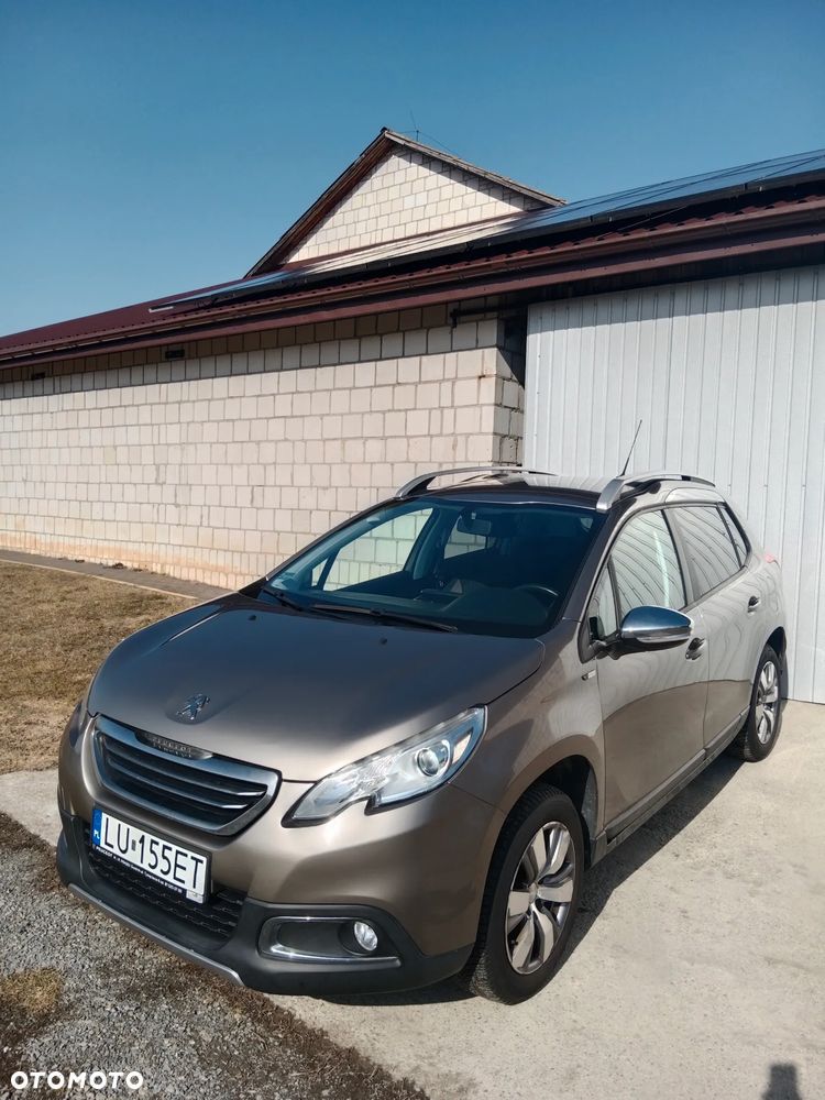 Peugeot 2008 1.2 Pure Tech Style - 1