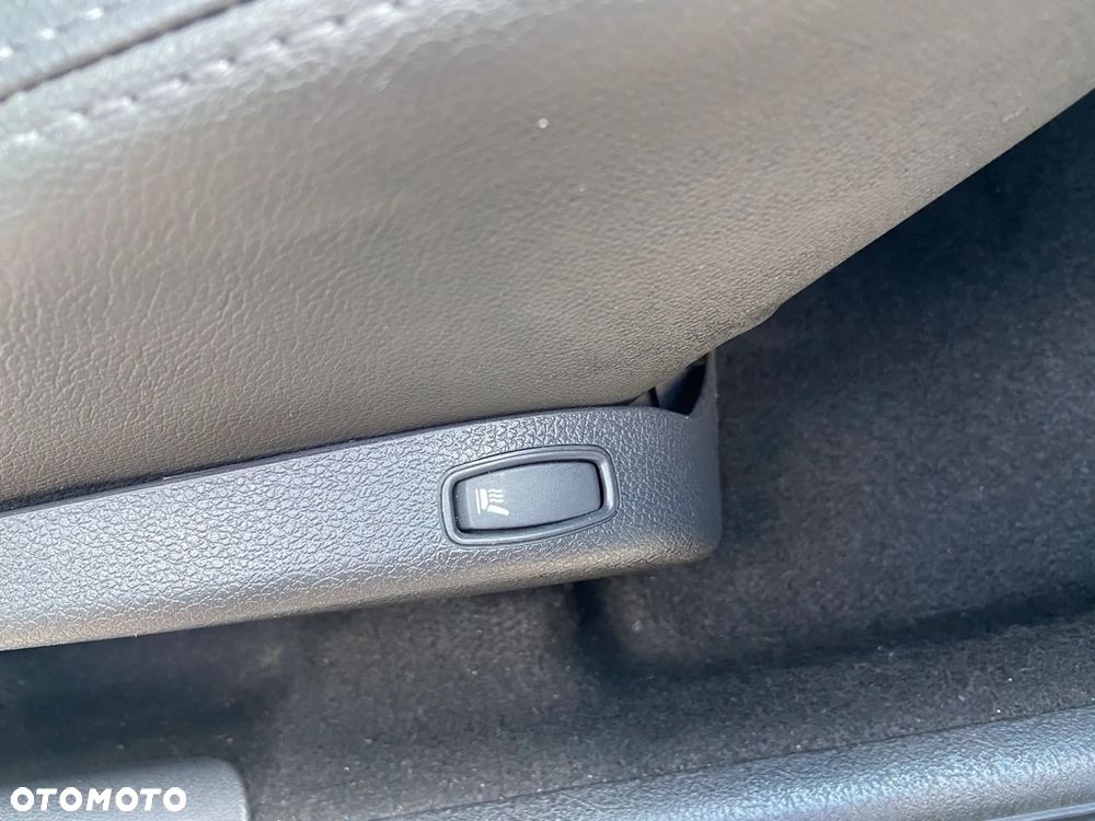 Dacia Duster 1.6 16V 105 4x2 Prestige - 13