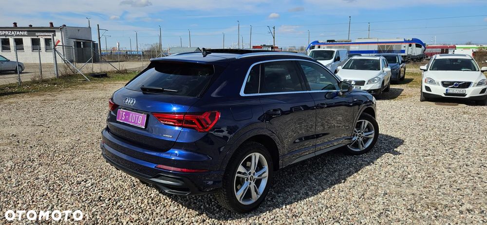 Audi Q3 45 TFSI Quattro S tronic S line - 2