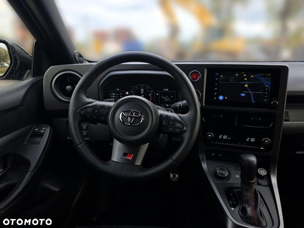 Toyota GR Yaris - 12