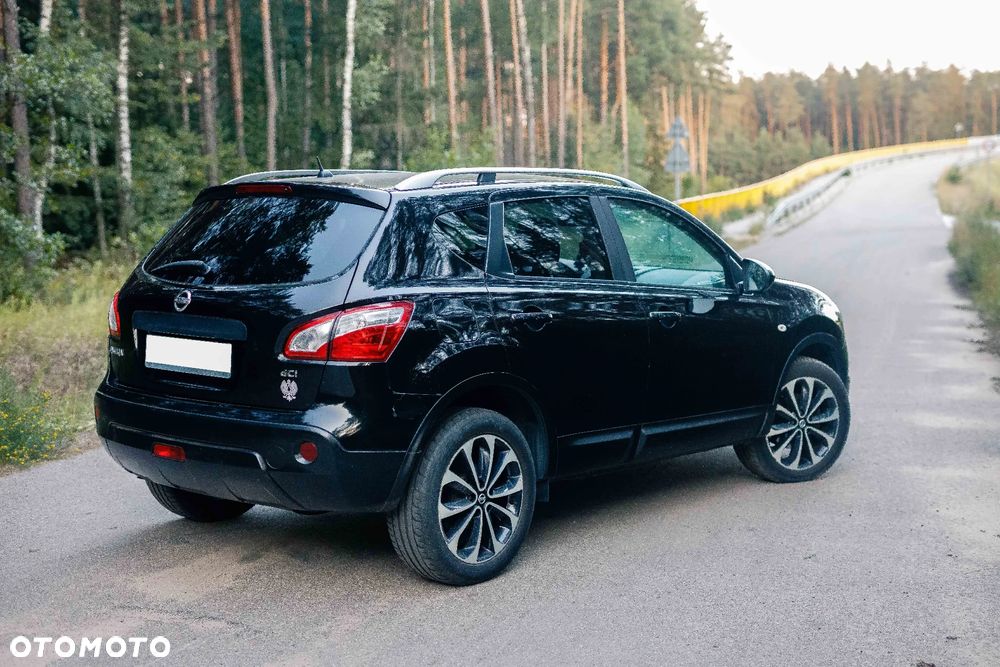 Nissan Qashqai 2.0 dCi DPF 4x4 tekna - 6