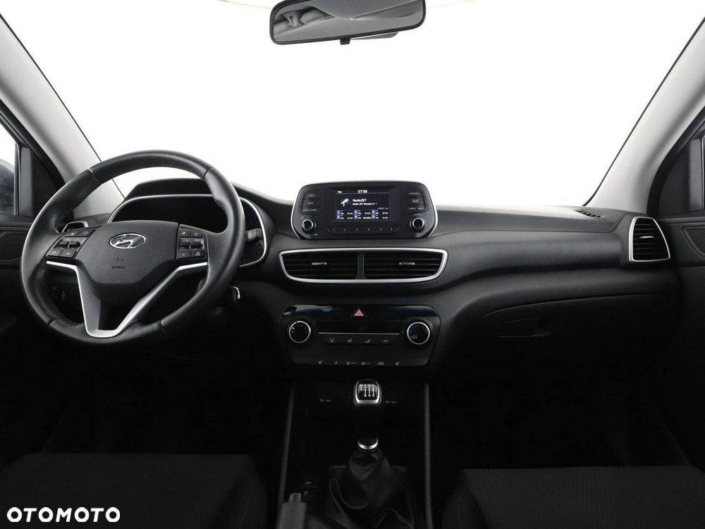 Hyundai Tucson 1.6 GDi 2WD Pure - 16